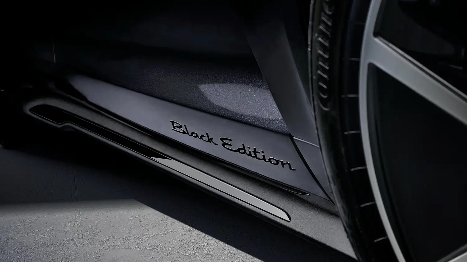 Porsche Taycan Black Edition