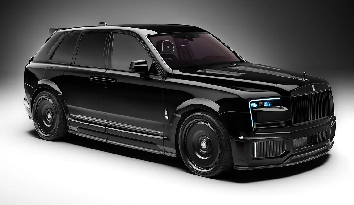 Bold Luxury: Rolls-Royce Cullinan Series II by Urban Unveiled