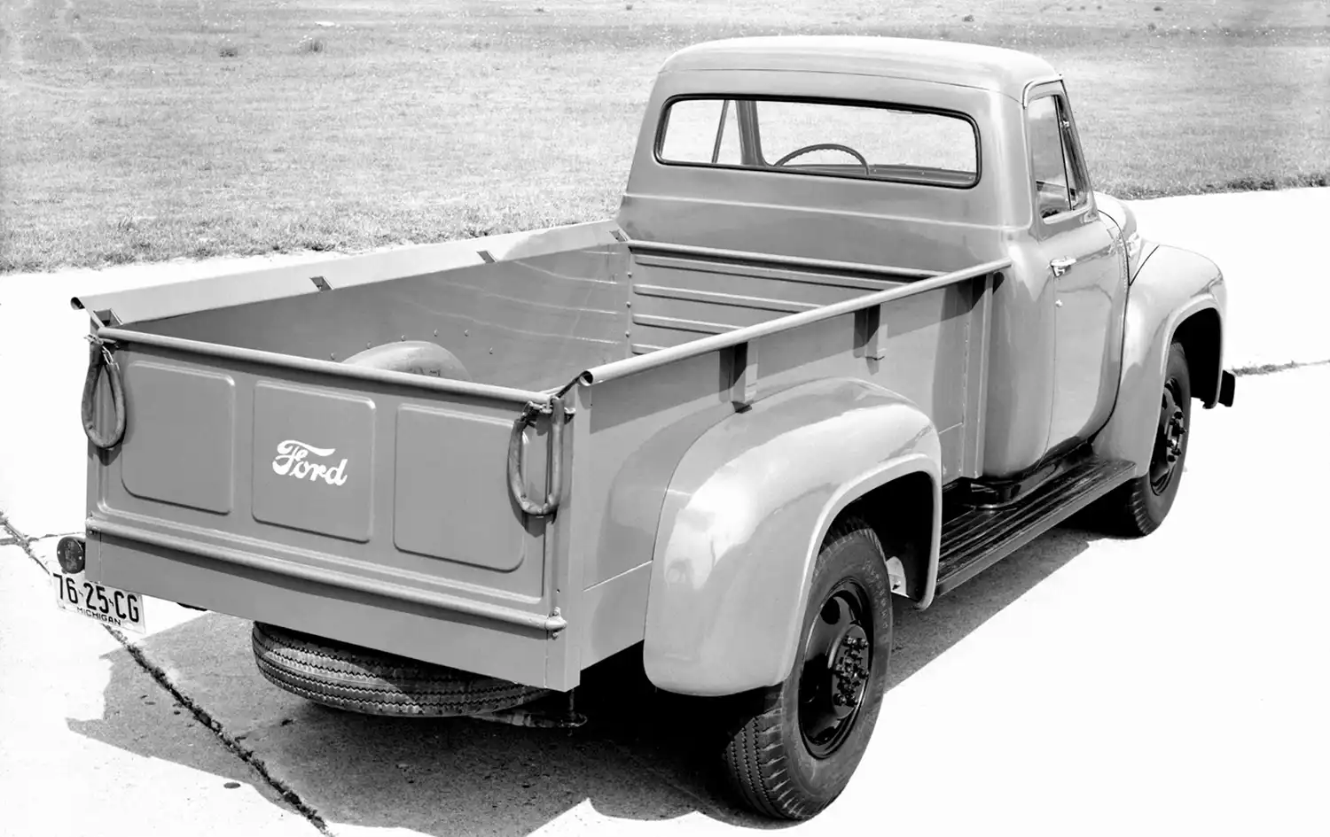1953 Ford F-250 Pickup