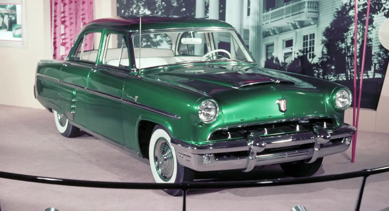 Beyond the Ordinary: The Unique 1953 Mercury Concept Car Beyond the Ordinary: The Unique 1953 Mercury Concept Car