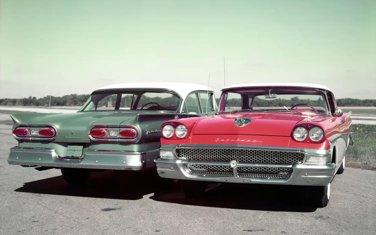 1958 Ford Fairlane 500 Skyliner