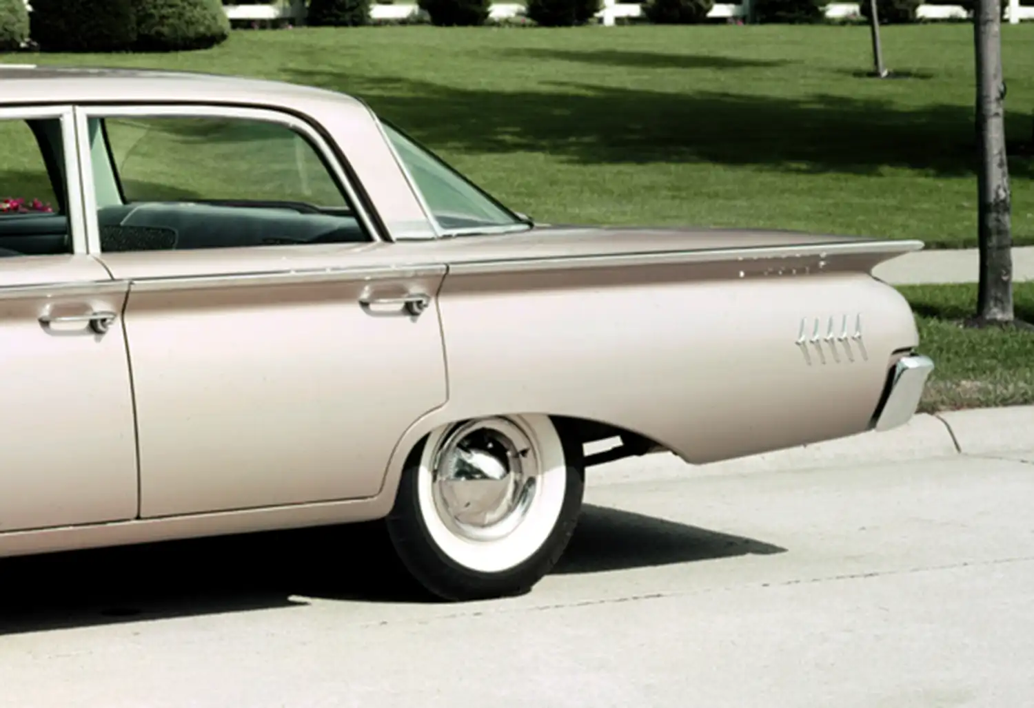 1960 Ford Fairlane 500 Town Sedan