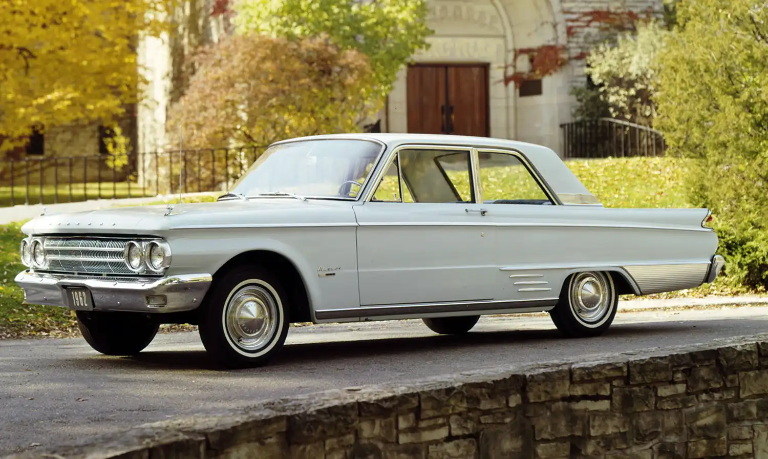 Exploring an Icon: The Diverse World of the 1962 Mercury Meteor