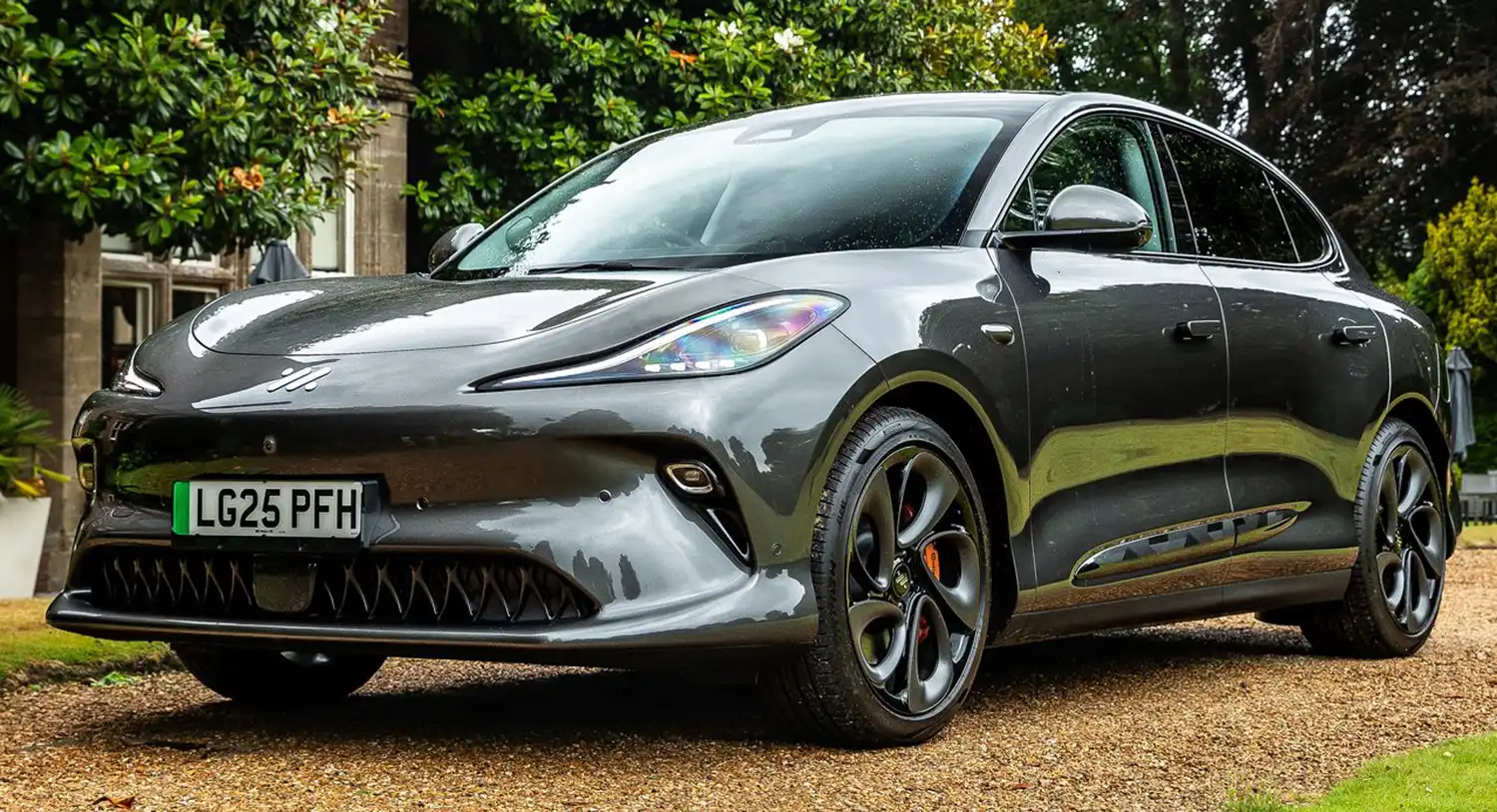 2026 MG IM6 SUV: Smart Luxury Meets Electric Power 2026 MG IM6 SUV: Smart Luxury Meets Electric Power