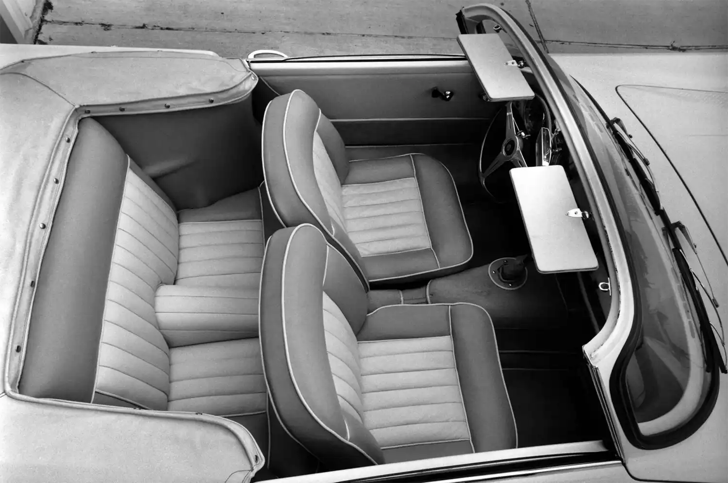Maserati 3500GT Spyder