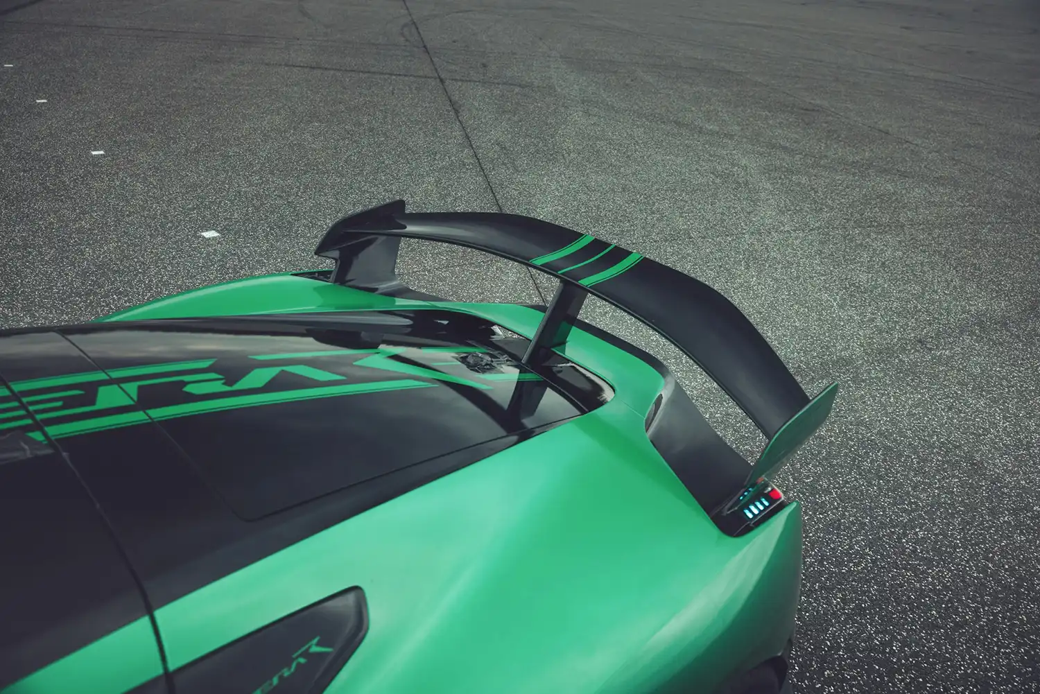Rimac Nevera R