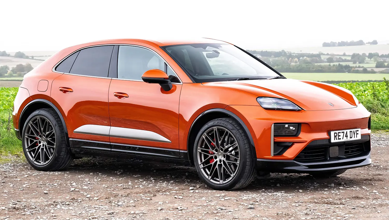 2025 Porsche Macan Turbo UK: Electric Power Meets Sports SUV Performance