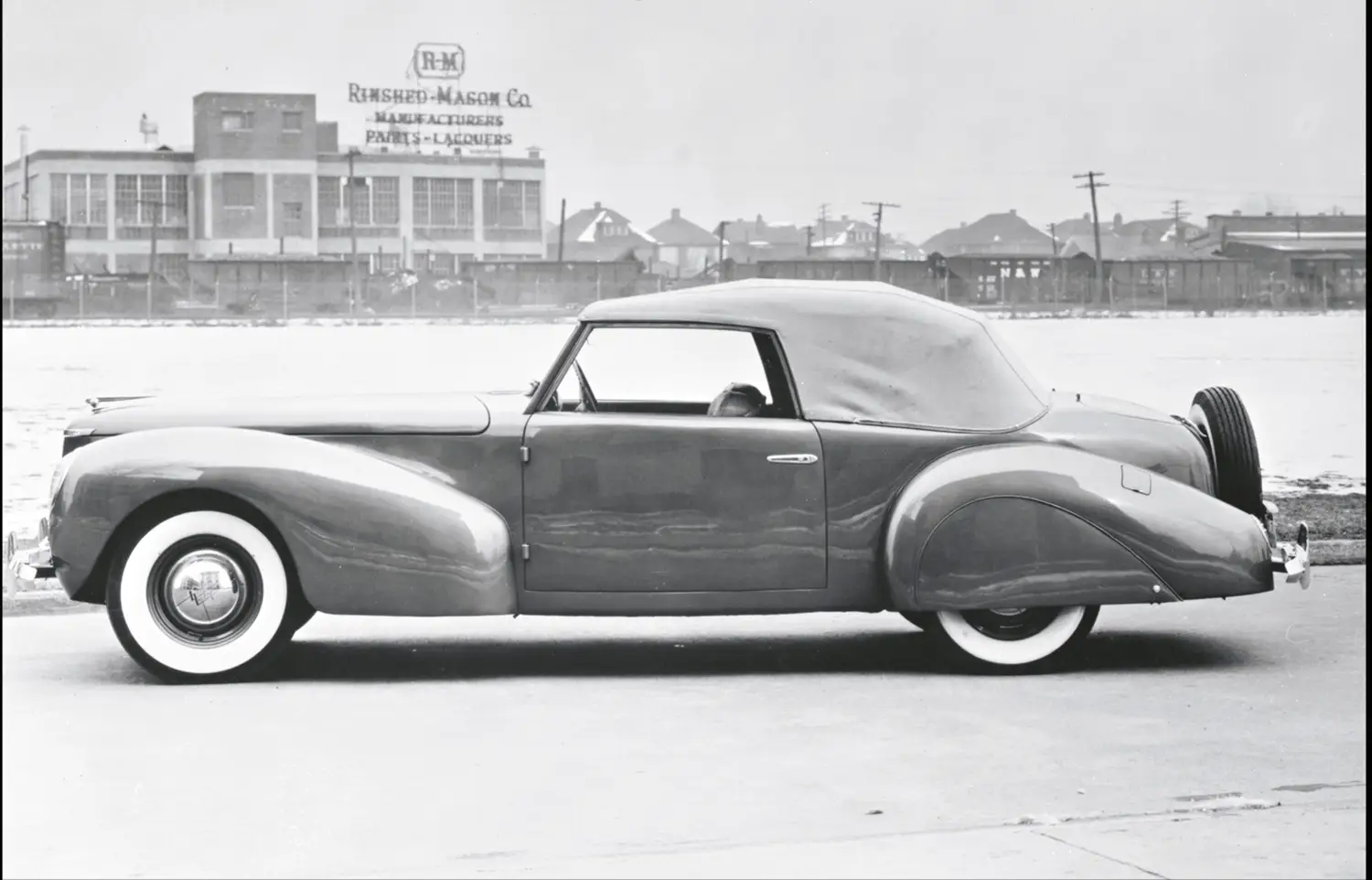 1939 Lincoln Zephyr Continental
