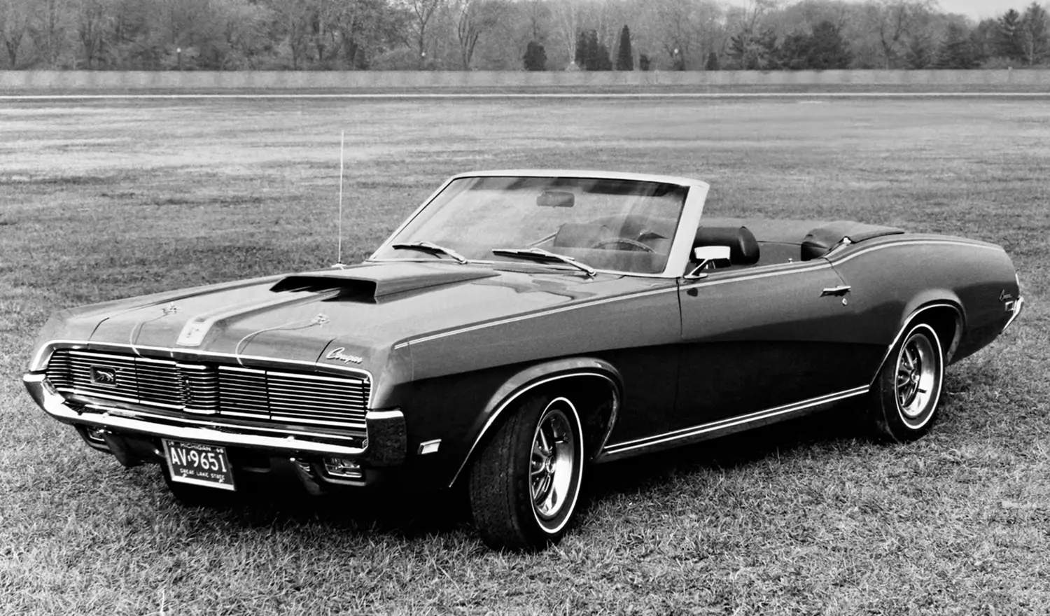 1969 Mercury Cougar convertible