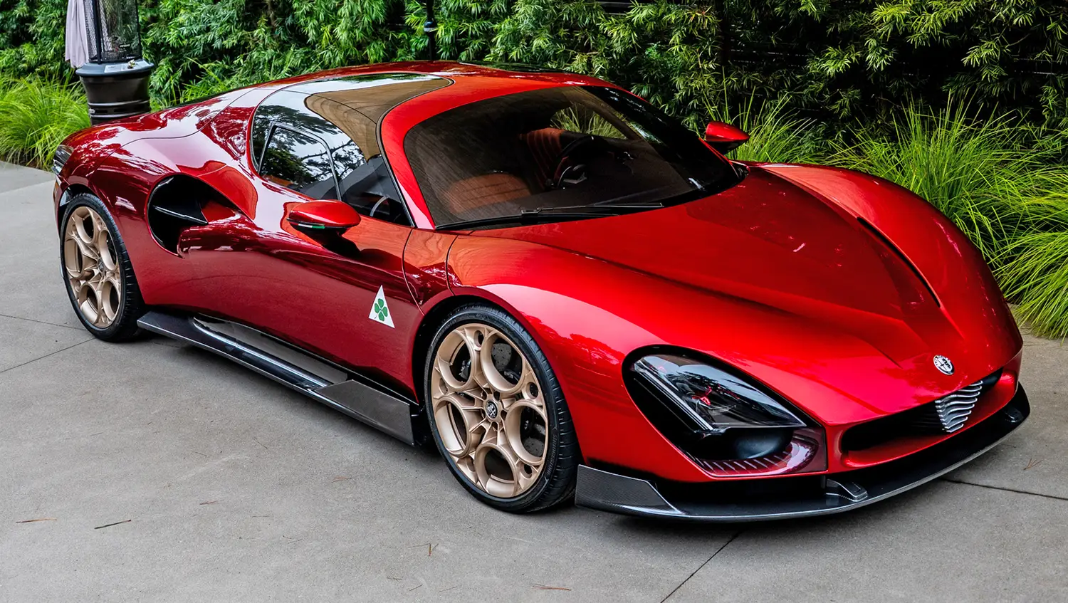 Alfa Romeo 33 Stradale