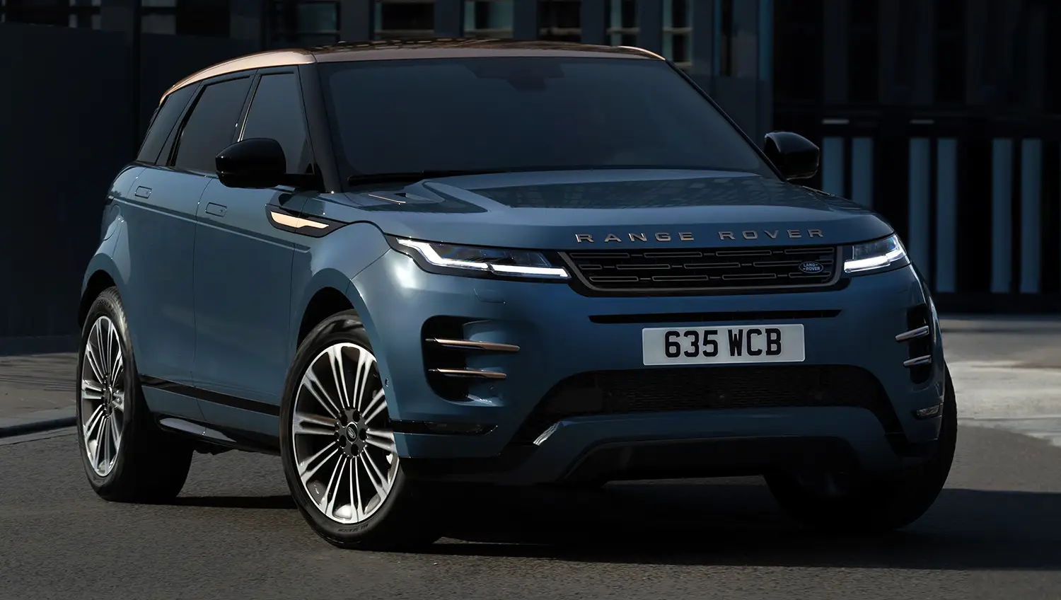 Modern Luxury Elevated in the Latest Range Rover Evoque