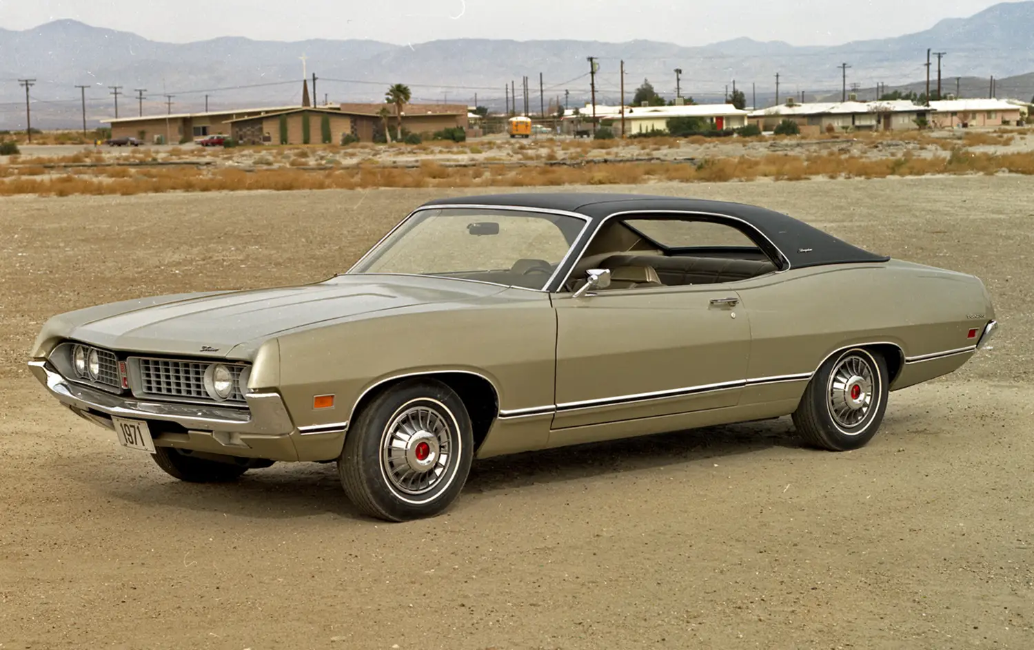 A Bold American Classic: The 1971 Ford Torino Brougham
