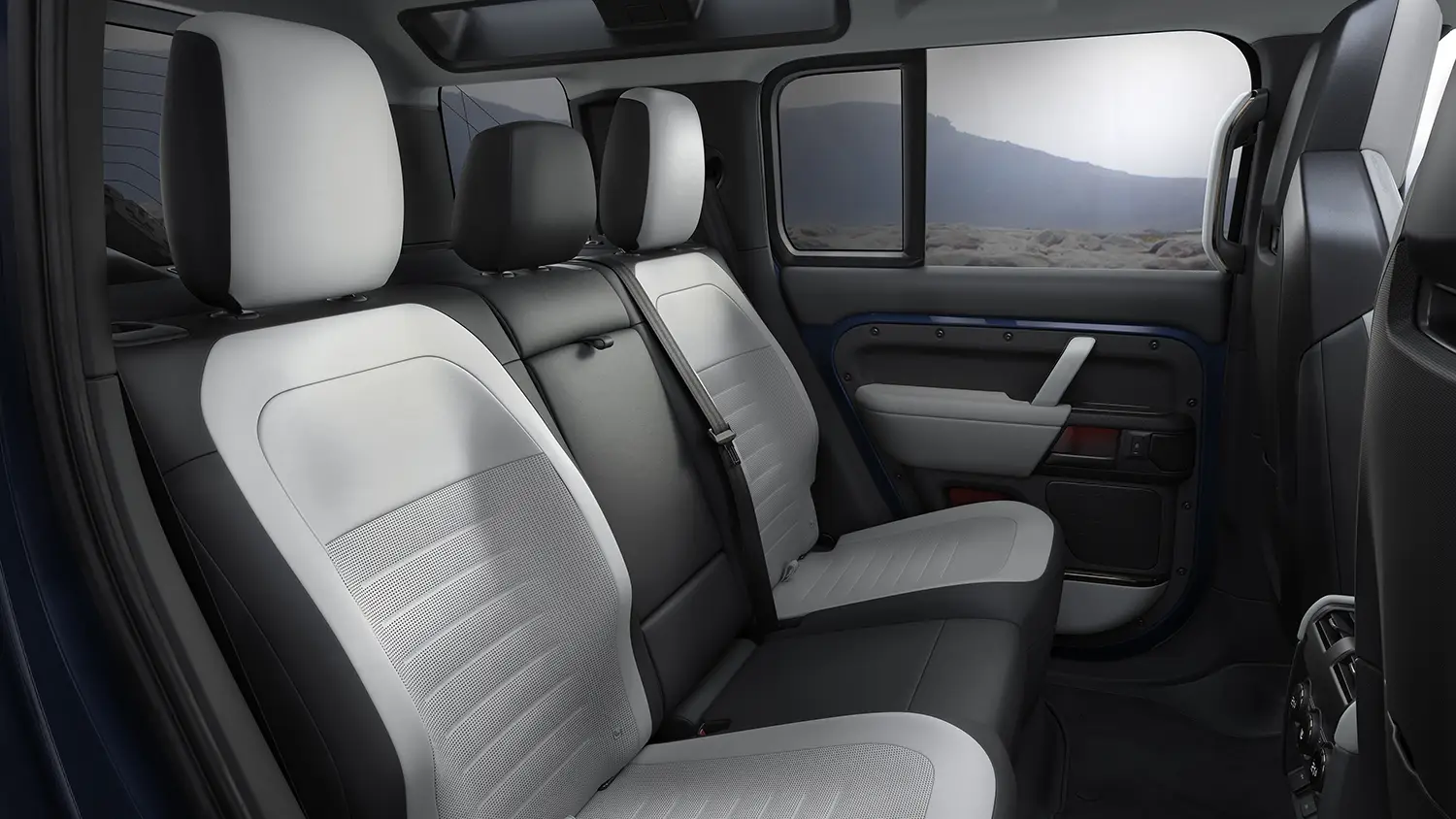 2026 Land Rover Defender Octa
