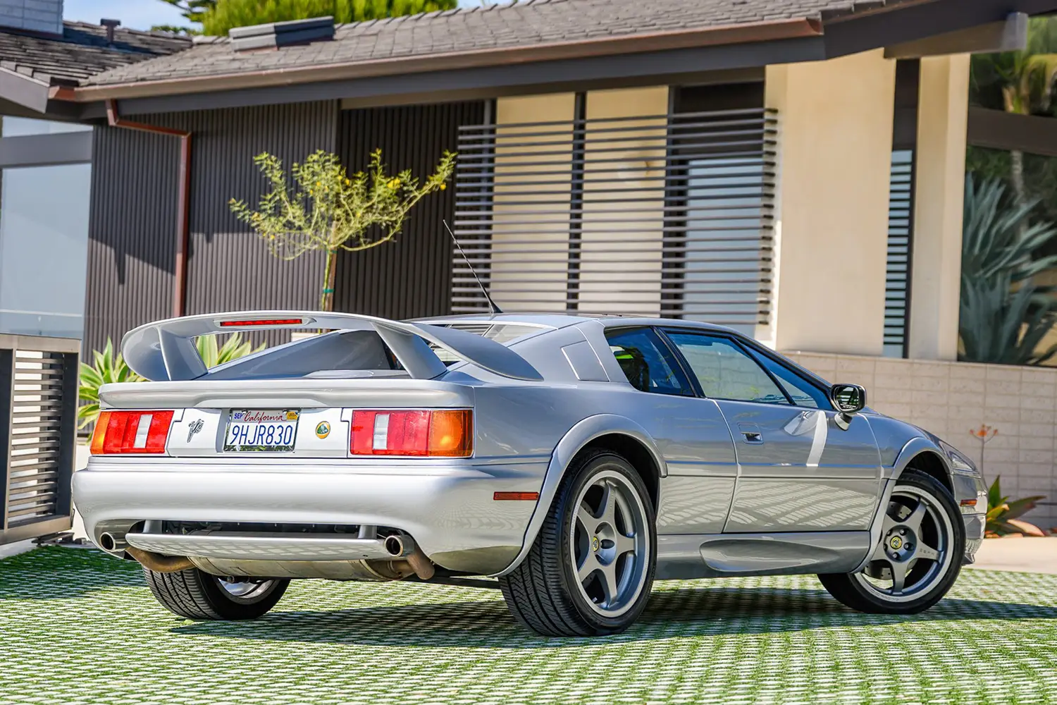 2000 Lotus Esprit V8