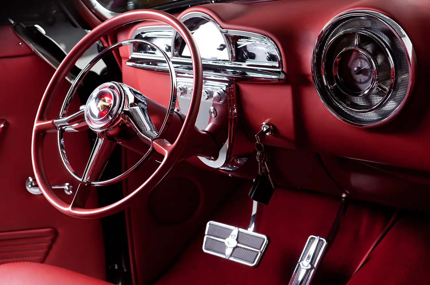 1952 Pontiac Chieftain Mischief