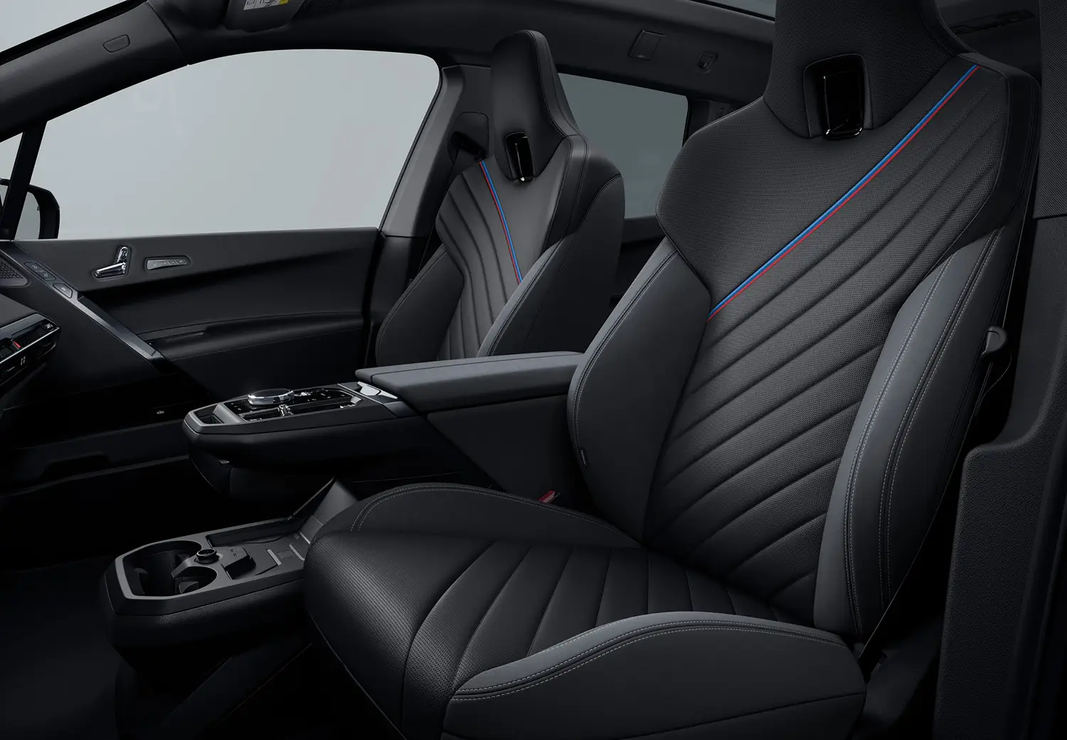 2026 BMW iX M70