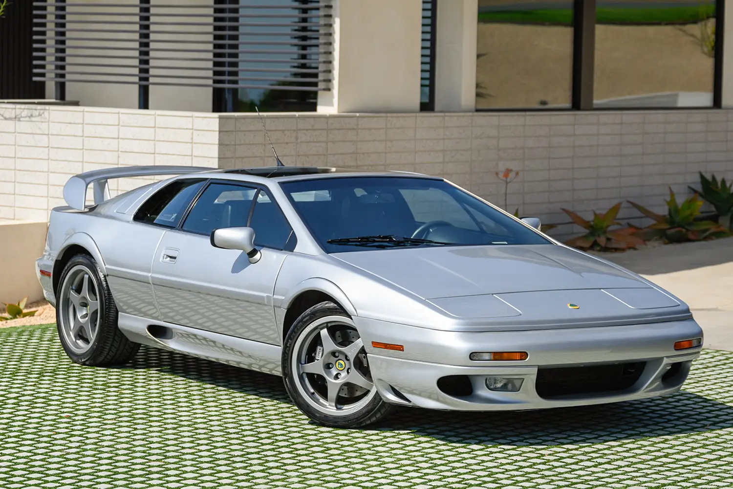 2000 Lotus Esprit V8