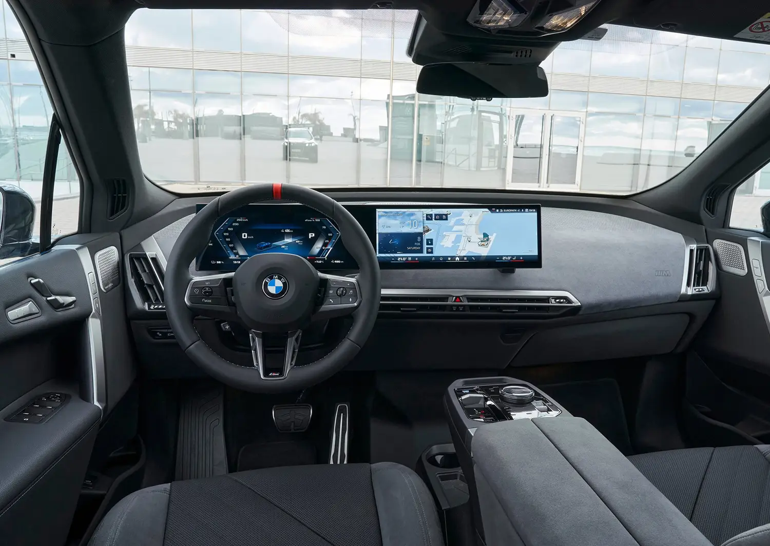 2026 BMW iX M70