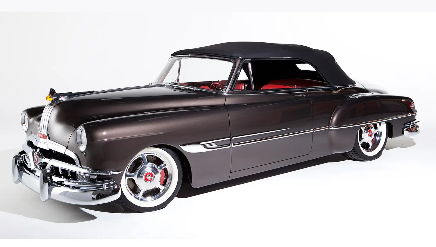 A Timeless Creation: The Kindig-it 1952 Pontiac Chieftain Mischief