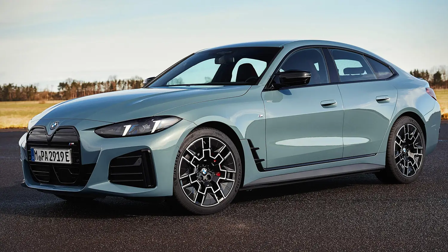 2026 BMW i4 M50 xDrive: Future-Ready Driving Experience