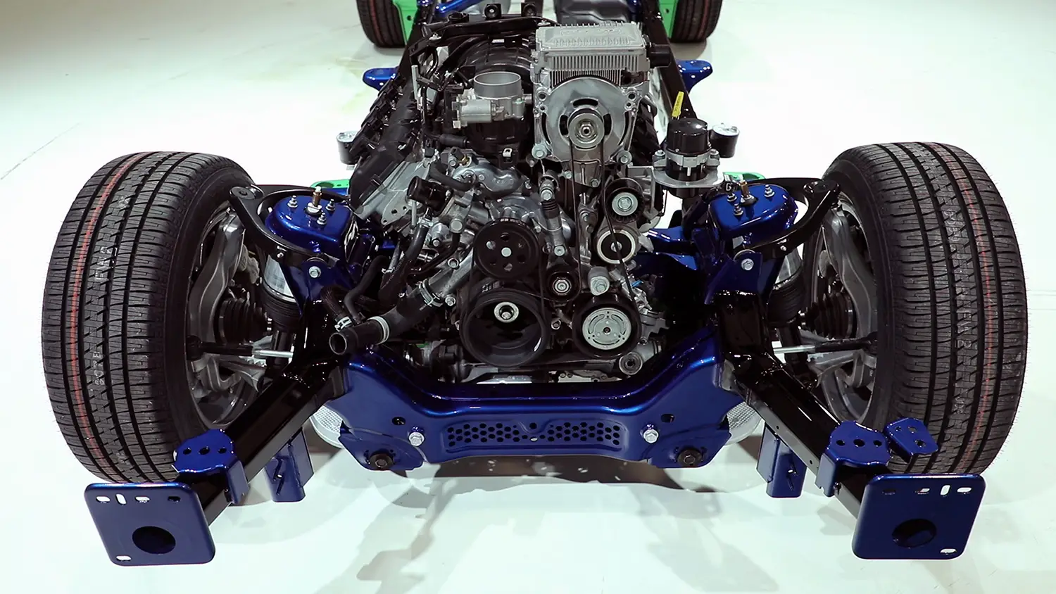 2026 Ram 1500 HEMI V-8