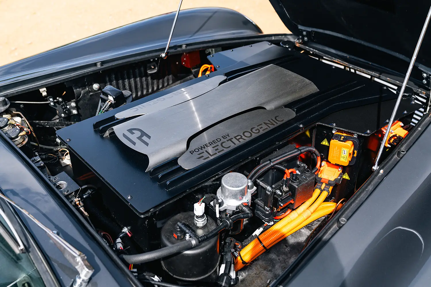 Aston Martin DB6 electric conversion
