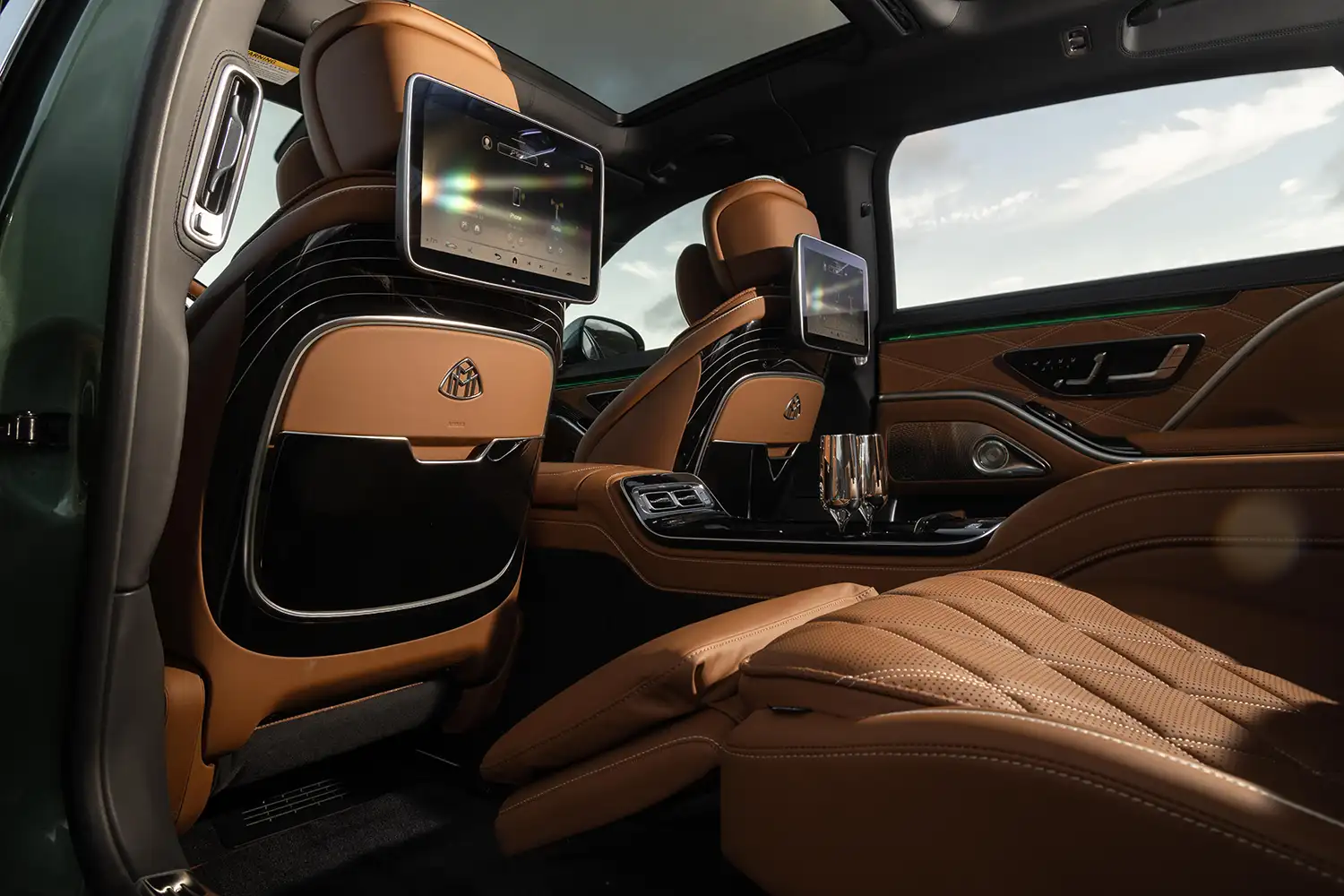 Mercedes-Maybach S 680 Edition Emerald Isle