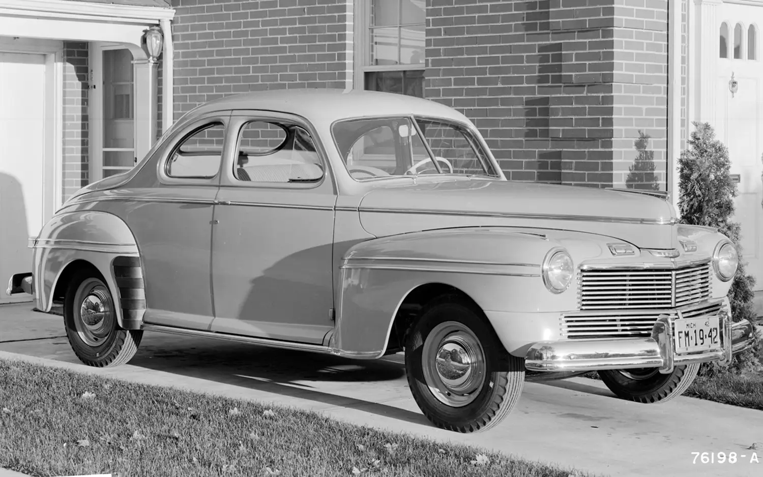 The `42 Mercury Eight: A Pre-War Masterpiece
