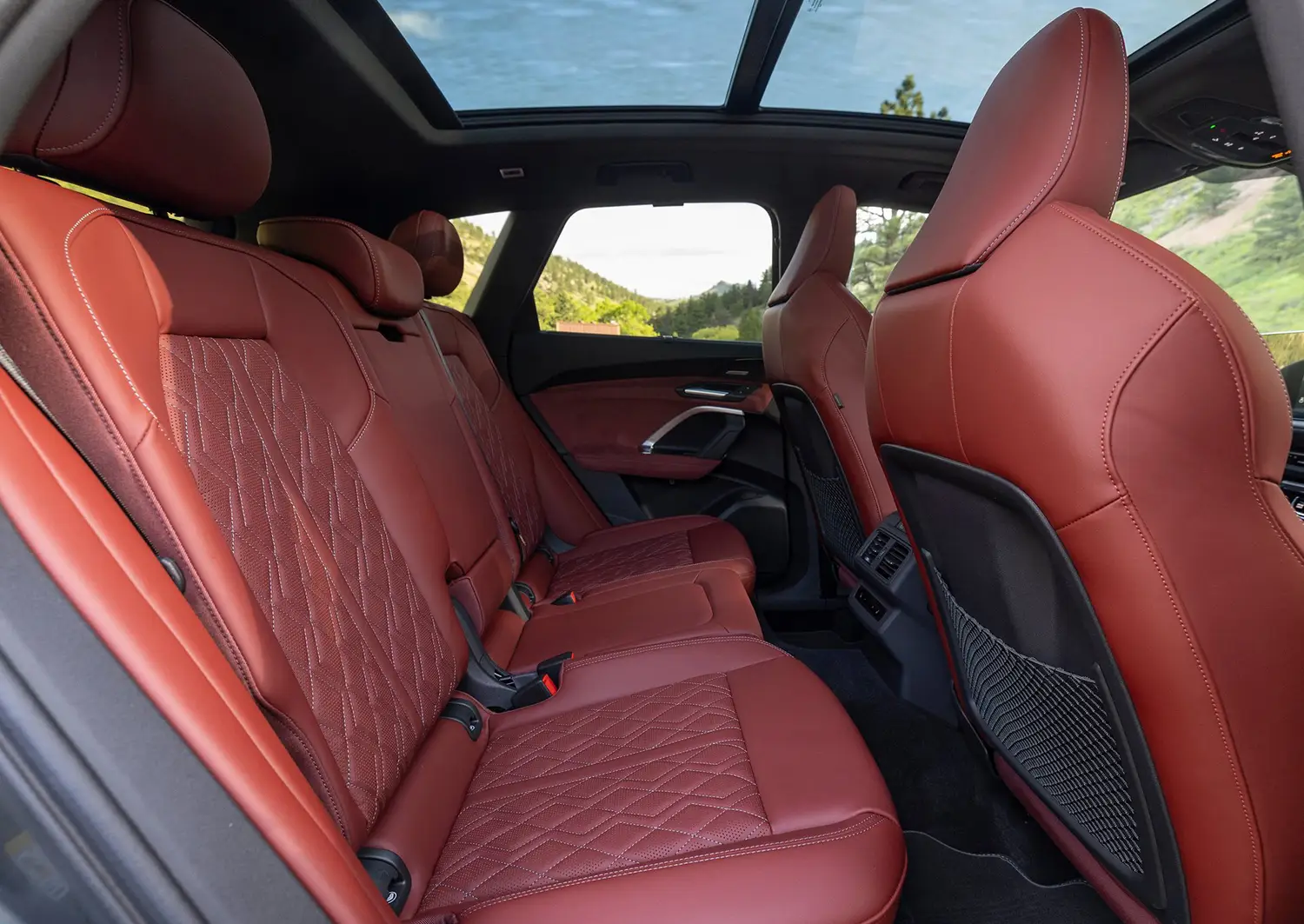 2025 Audi SQ5 US