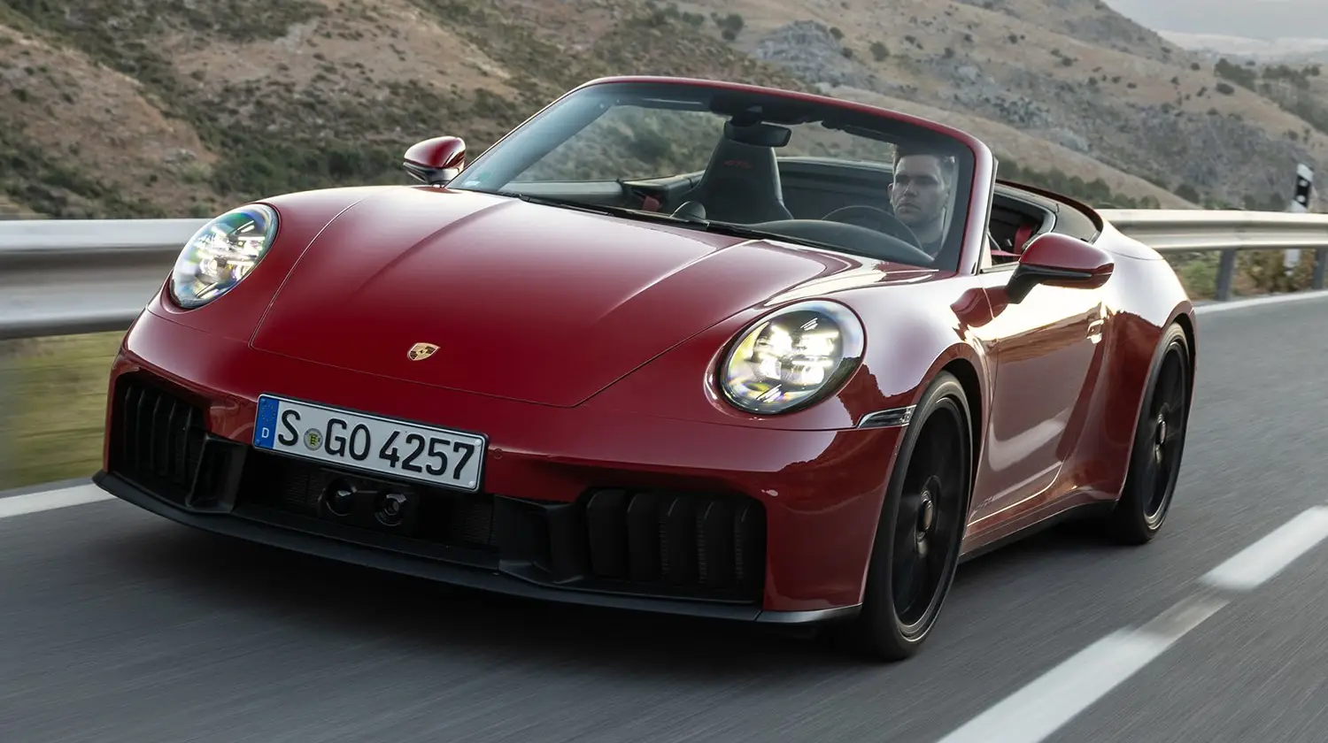 Porsche 911 Carrera 4 GTS Cabriolet