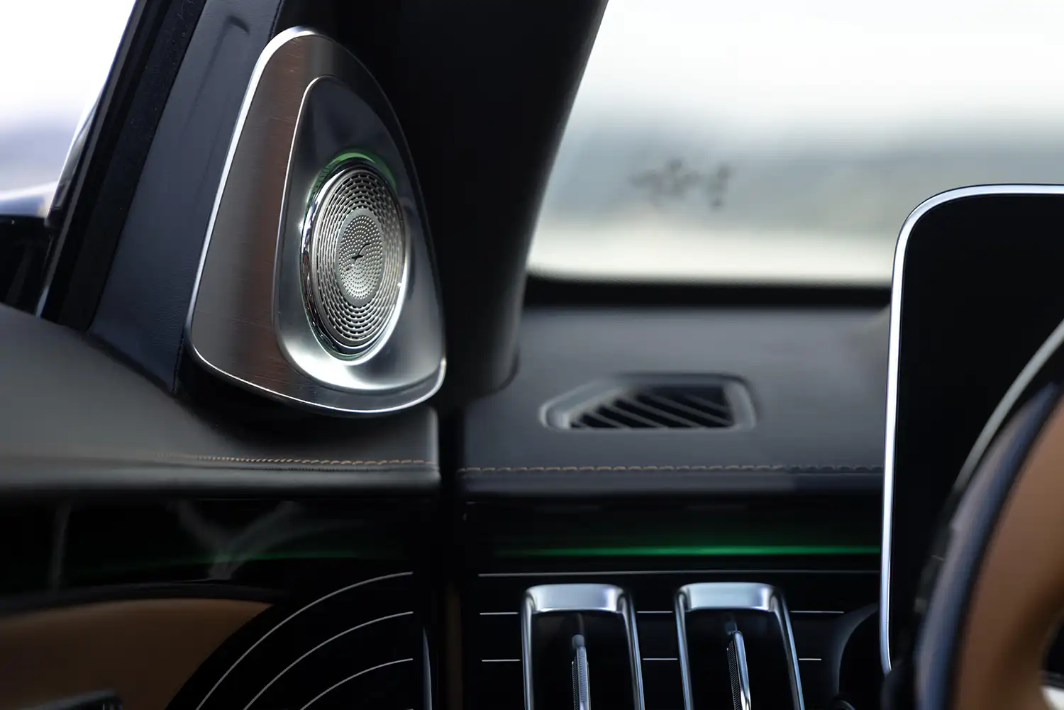 Mercedes-Maybach S 680 Edition Emerald Isle