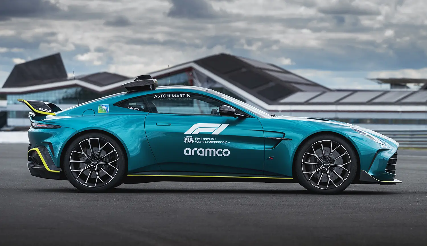 Aston Martin Vantage S FIA Safety Car