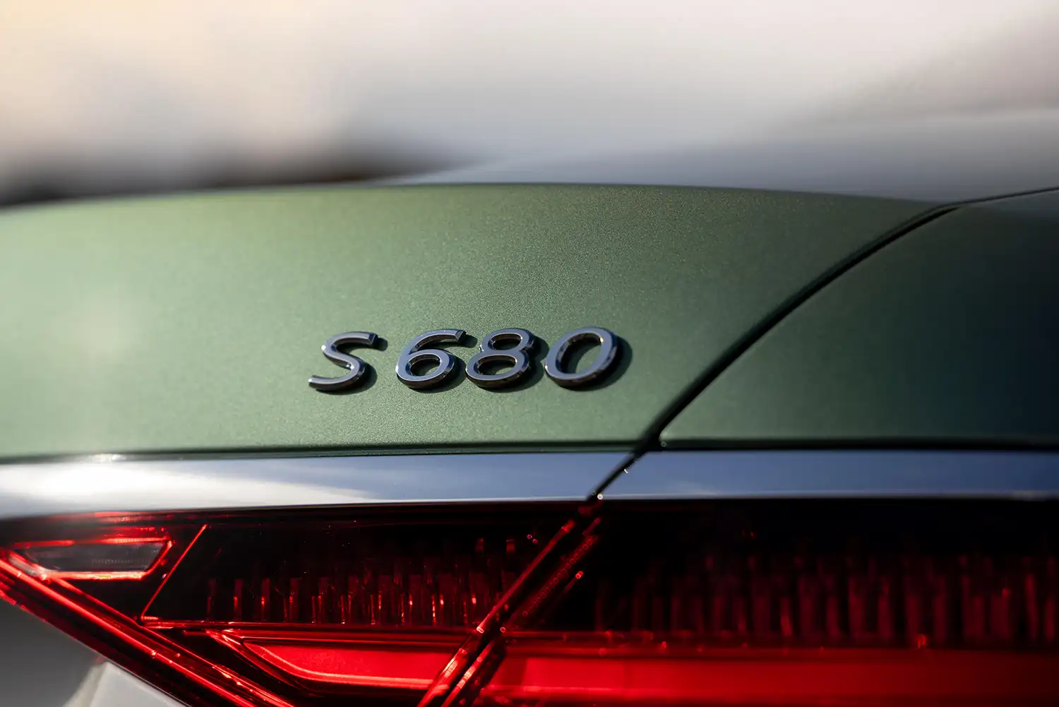 Mercedes-Maybach S 680 Edition Emerald Isle
