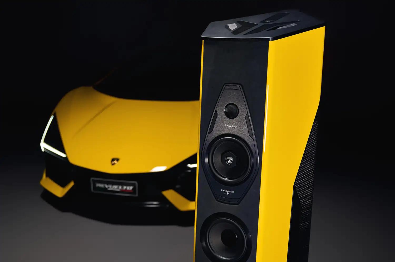 Experience Il Cremonese Ex3me – Automobili Lamborghini Edition at Home