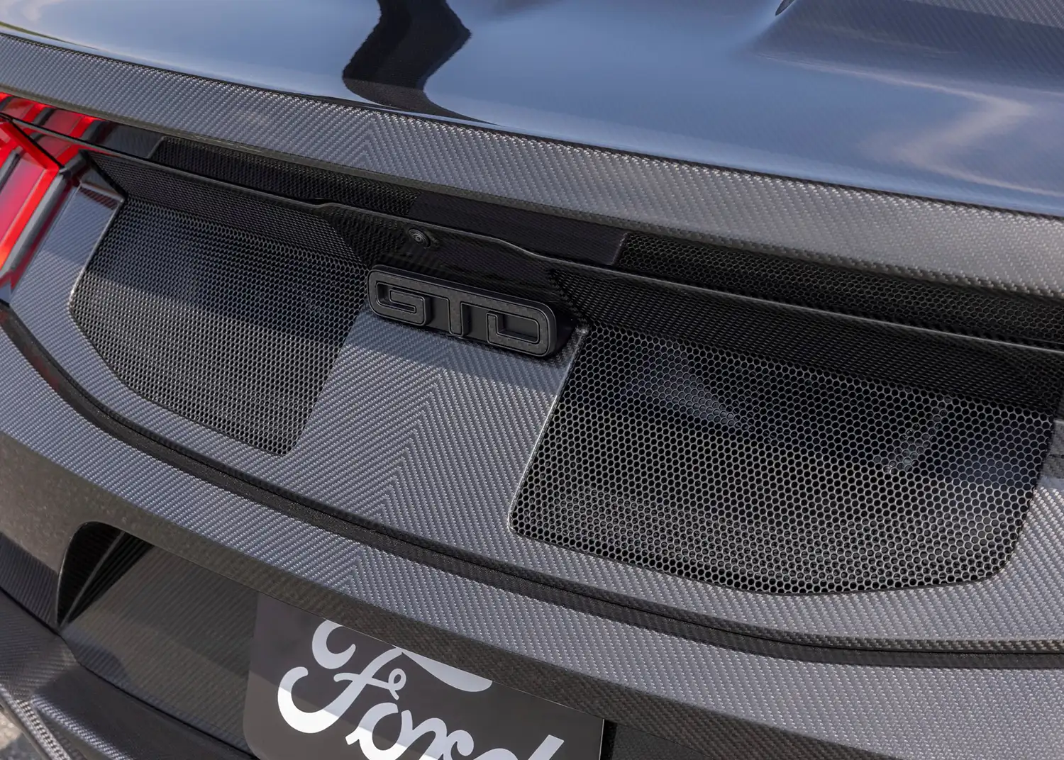 Ford Mustang GTD Liquid Carbon