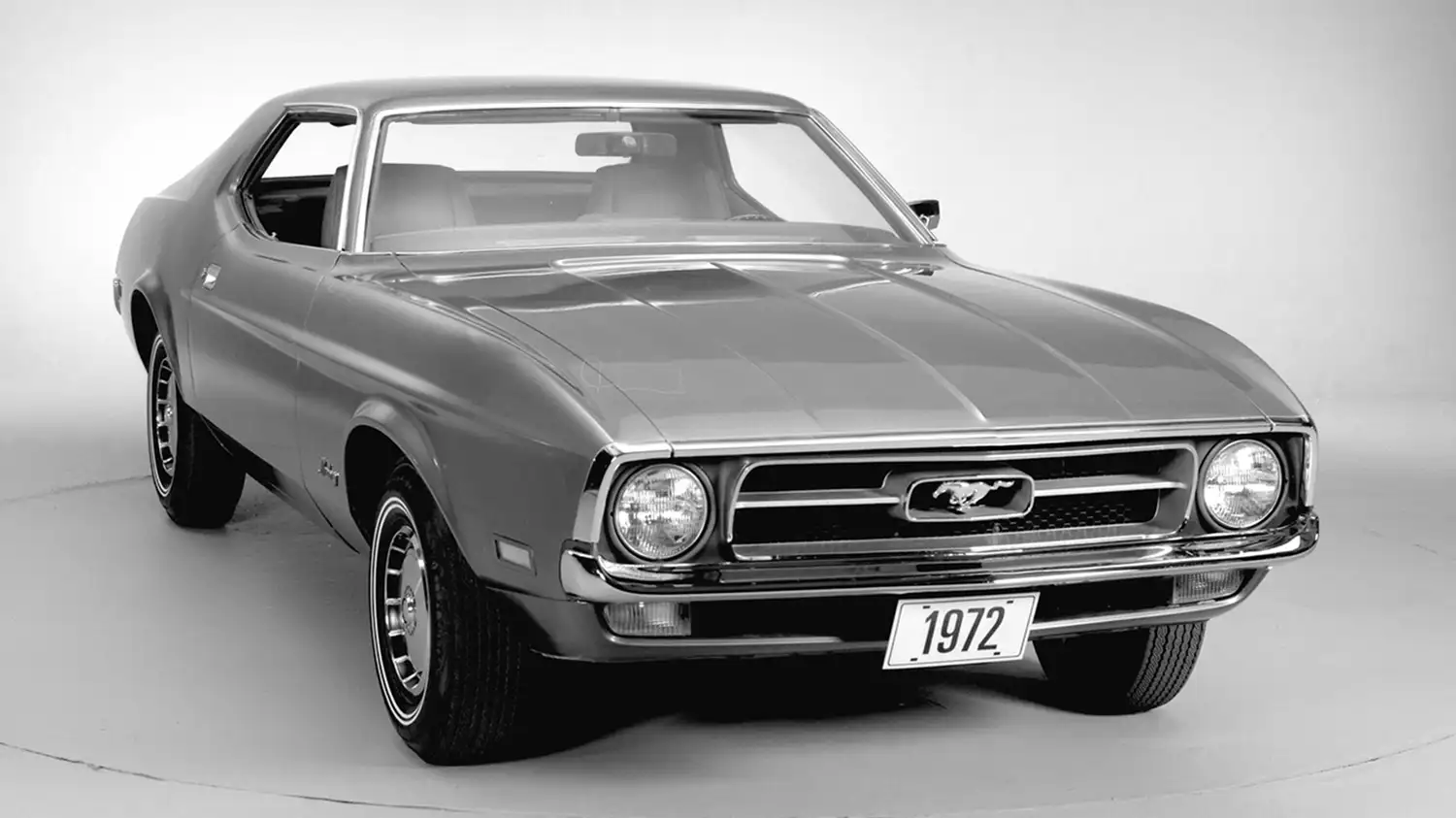 The 1972 Ford Mustang Hardtop: A Legacy of Style and Refinement