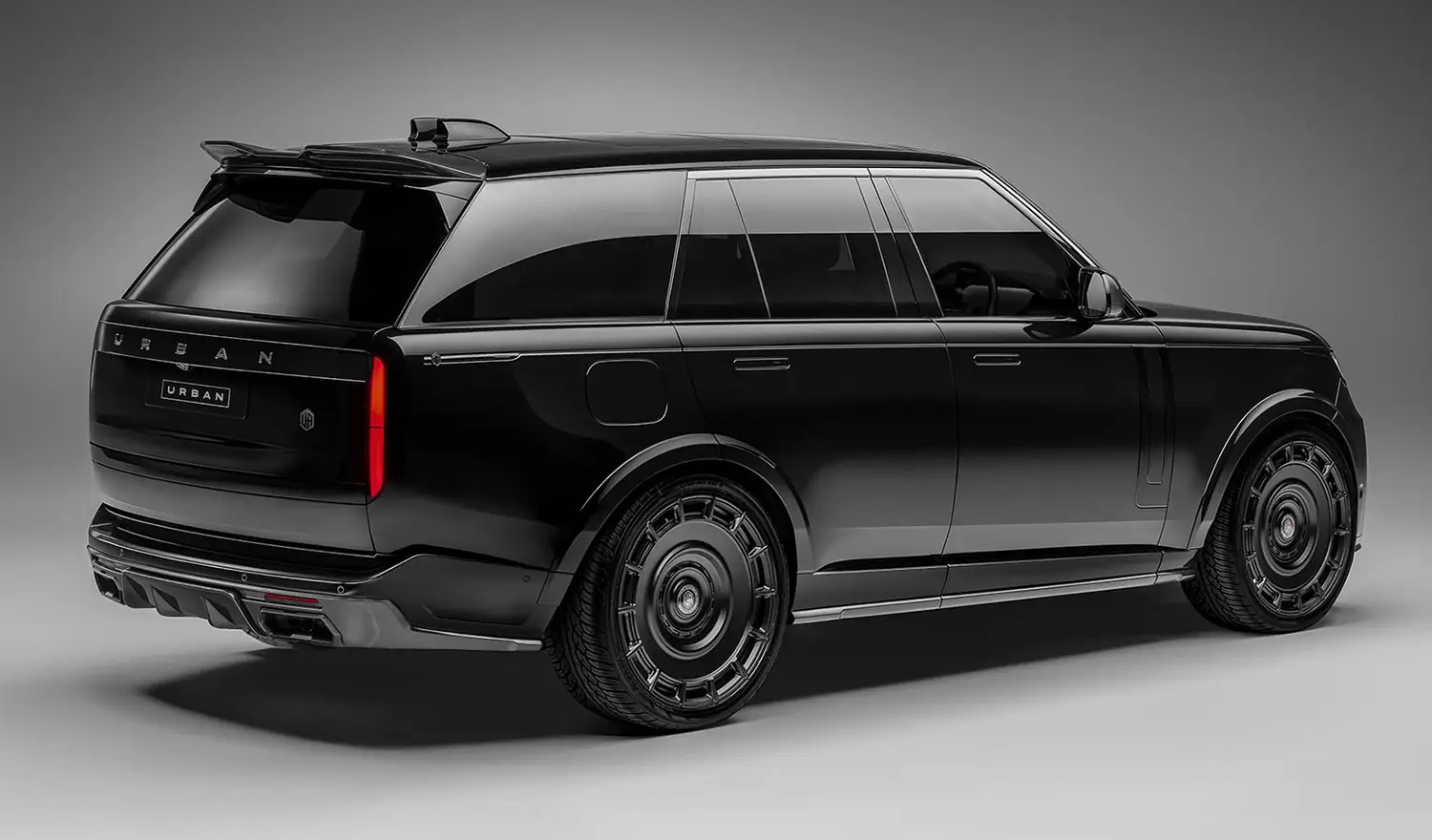 Range Rover L460 by Urban: Carbon Craft Meets Luxury