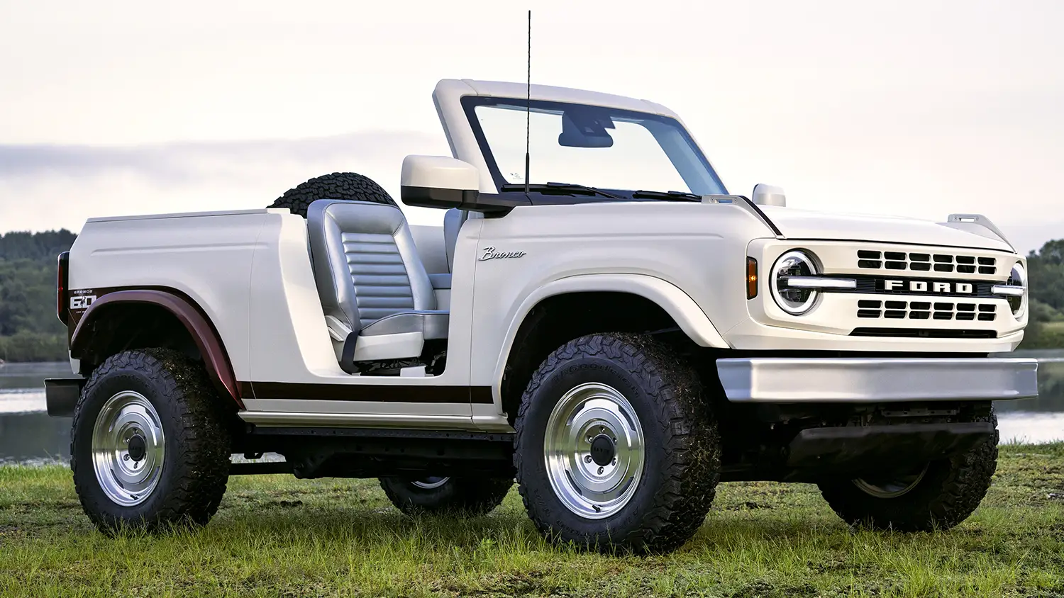 OG to 6G: The 2025 Ford Bronco Roadster Concept Reimagines an Icon