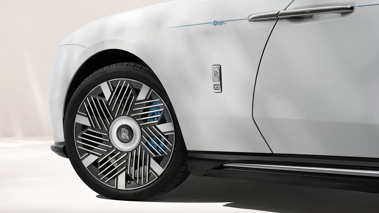 Rolls-Royce Spectre Inspired by Primavera