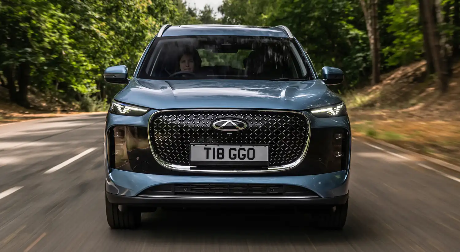 CHERY TIGGO 8