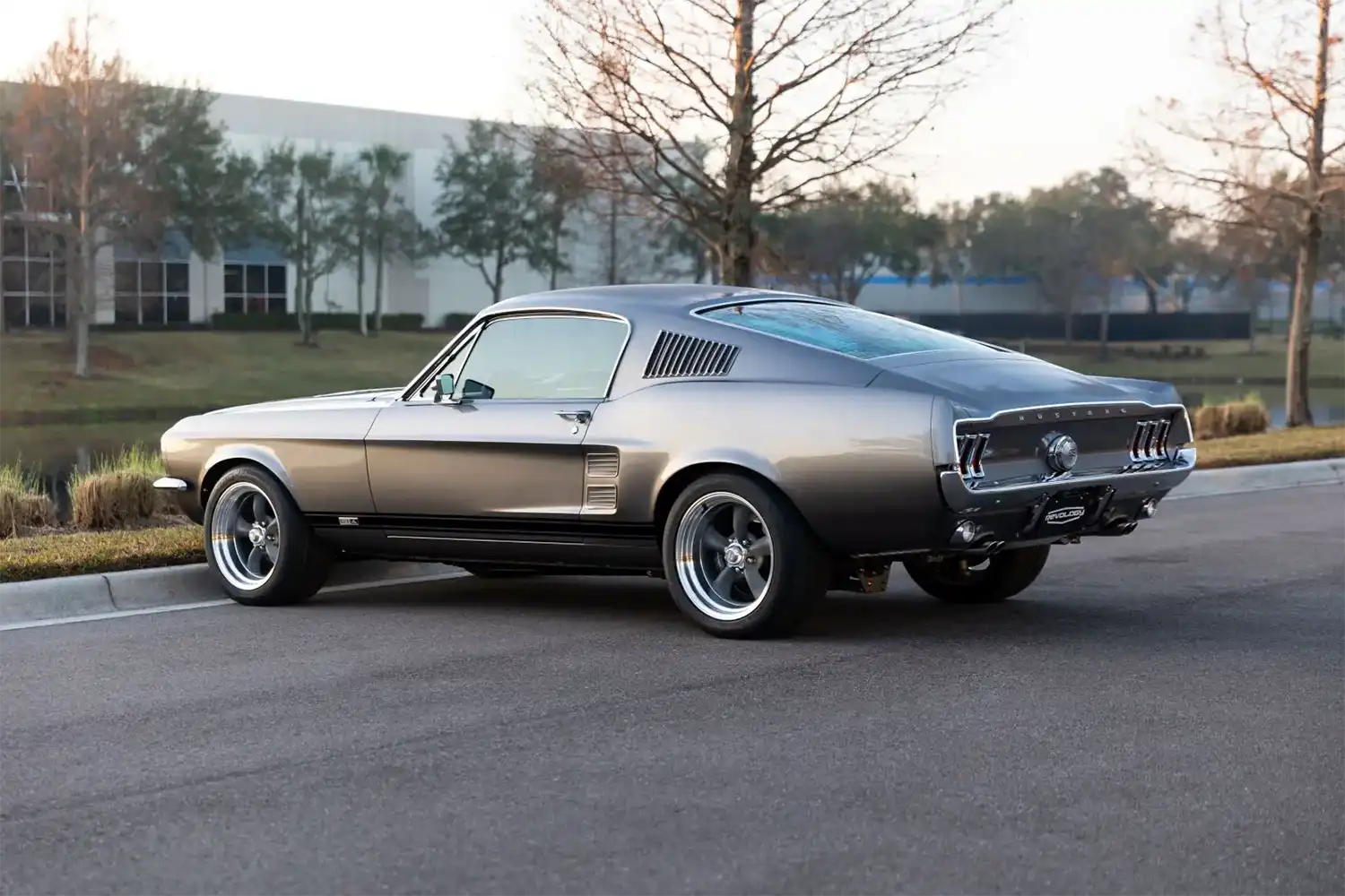 Revology Mustang GT Fastback
