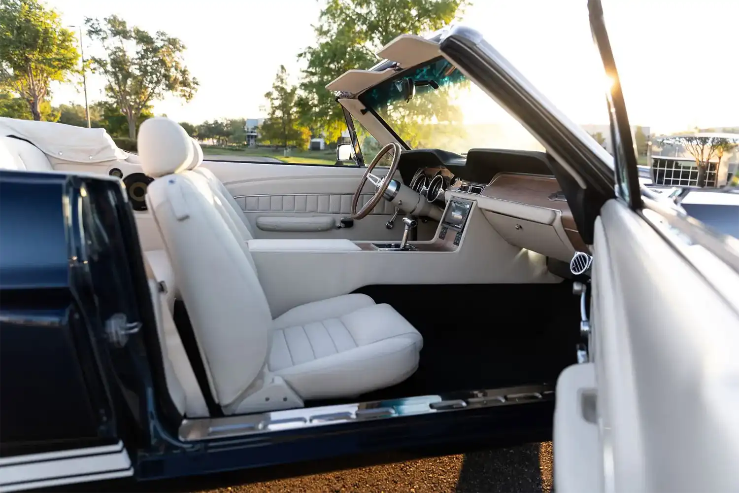 Revology Shelby GT350 Convertible