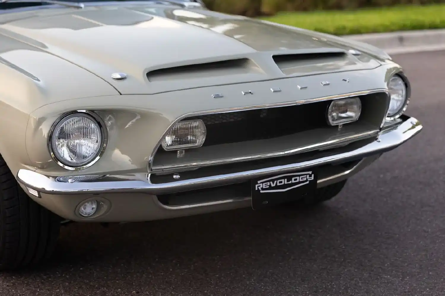 Revology 1968 Shelby GT500KR