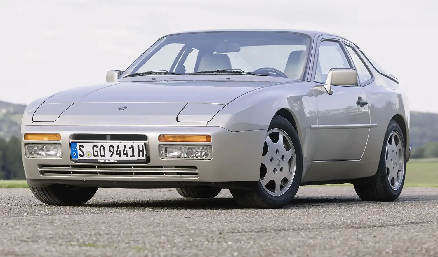 1989 Porsche 944 Turbo Coupe: Racing DNA for the Road