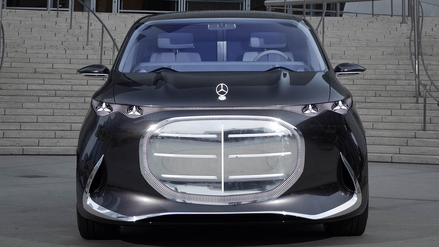 Mercedes-Benz Vision V Redefines Immersive Luxury Travel