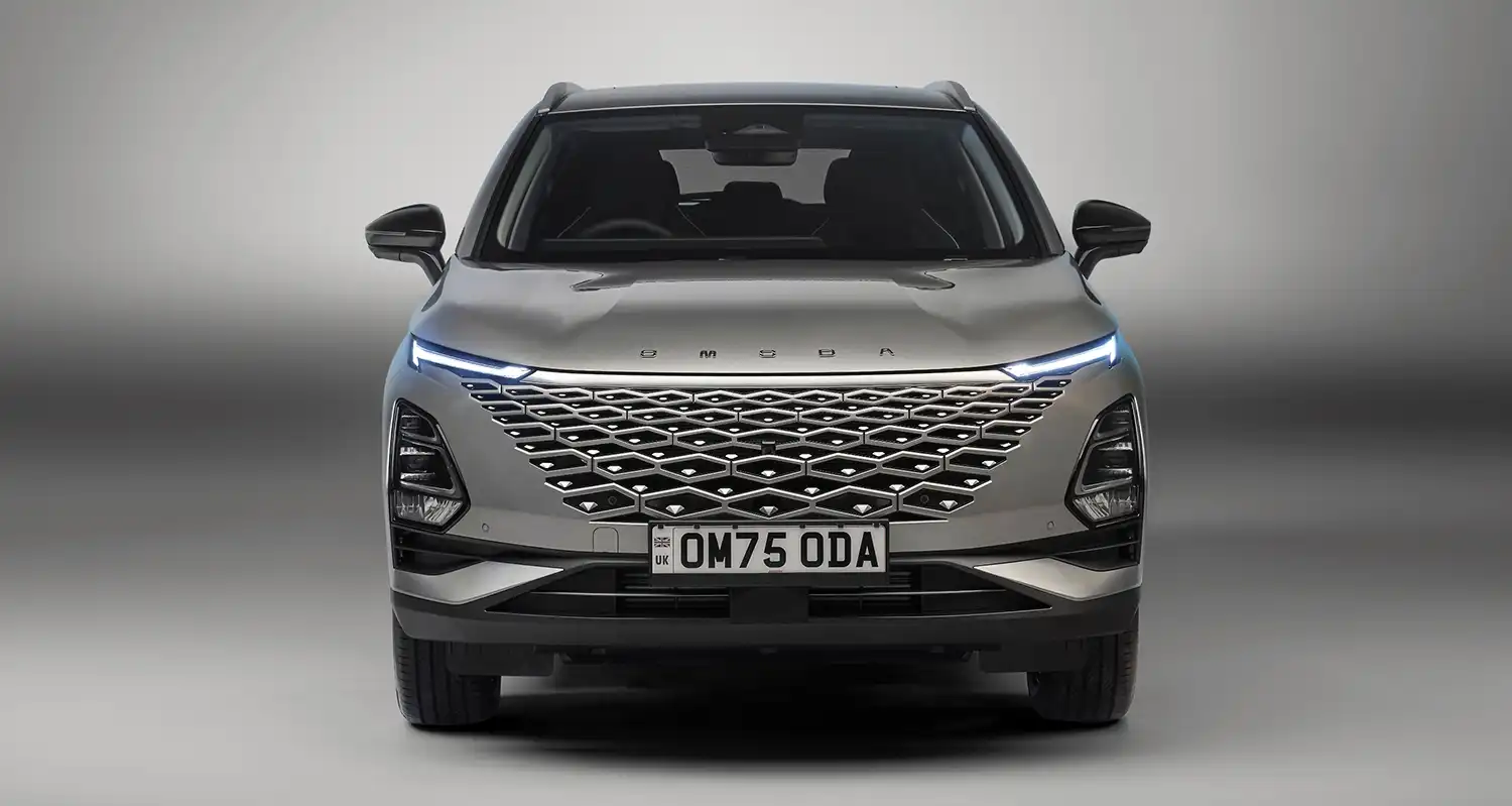 2025 OMODA 5 and E5