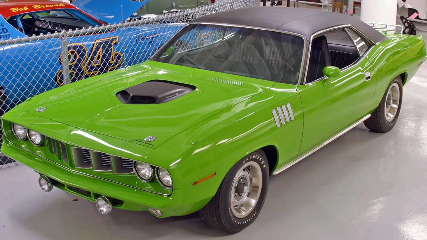 Beyond the Looks: The Heritage of the 1971 Plymouth Cuda Beyond the Looks: The Heritage of the 1971 Plymouth Cuda