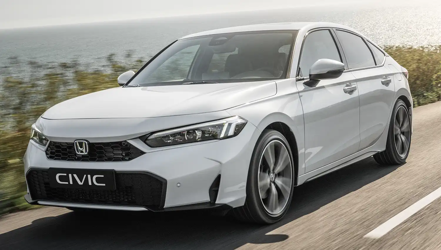 Updated Honda Civic e:HEV Brings Sportier Design and Enhanced Comfort Updated Honda Civic e:HEV Brings Sportier Design and Enhanced Comfort