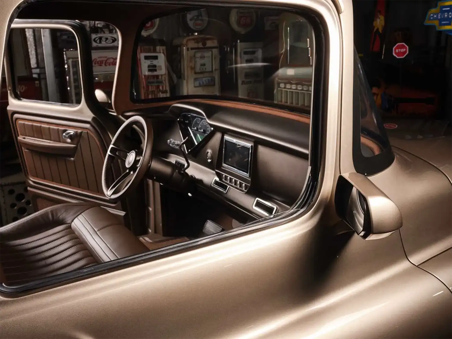 MirandaBuilt 1959 Chevrolet Apache