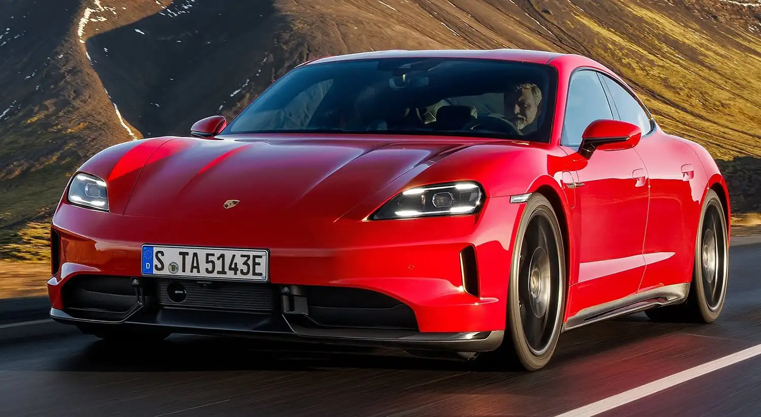 2025 Porsche Taycan GTS